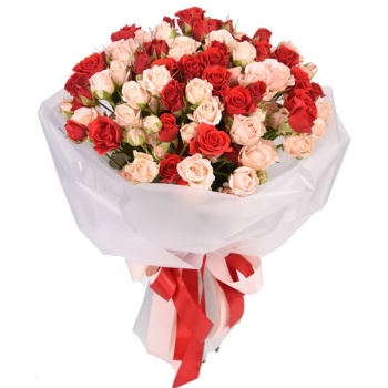 Букет из кустовых роз "Констанция"