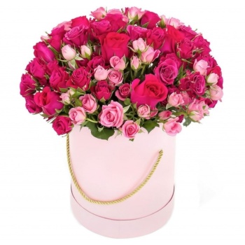 Букет из роз в коробке "Аурика"